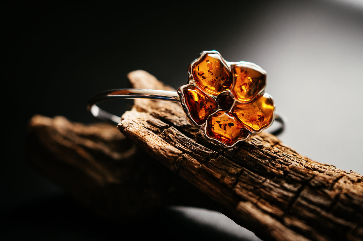 Bernsteinblumen-Schmuckset – Baltischer Bernstein Anhänger, Ring & Armband