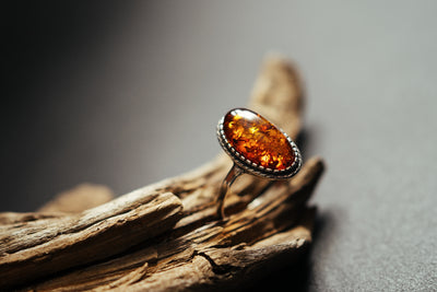 Silberner Bernsteinring – Baltisches Bernstein Schmuck
