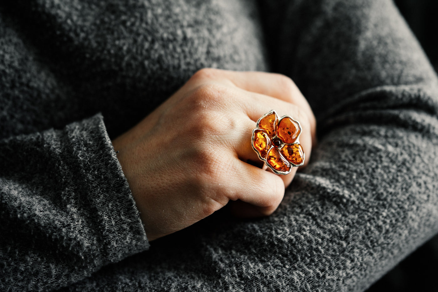 Bernsteinblumen-Schmuckset – Baltischer Bernstein Anhänger, Ring & Armband