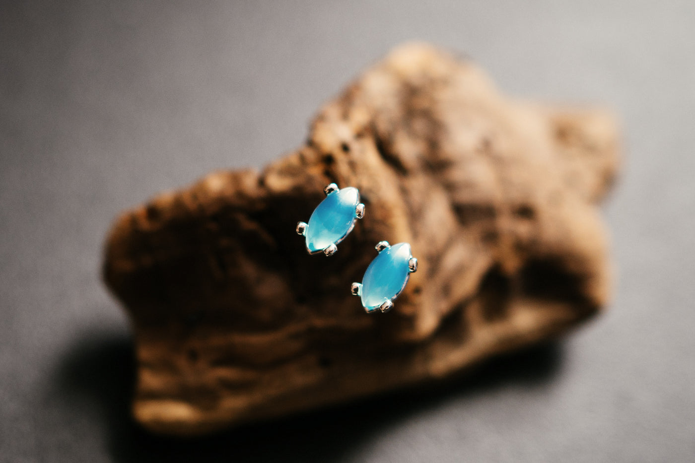 Aqua Achat Steckerohrringe – Sterlingsilber Marquise-Schliff Blaue Edelsteine