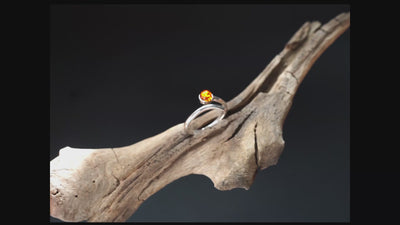 Verstellbarer Ring aus Sterlingsilber mit natürlichem Bernstein – Offenes minimalistisches Design